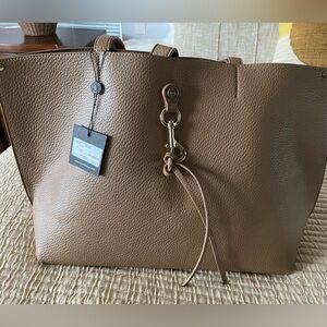 New with tag leather tote bag - tan - comes with small pouch inside